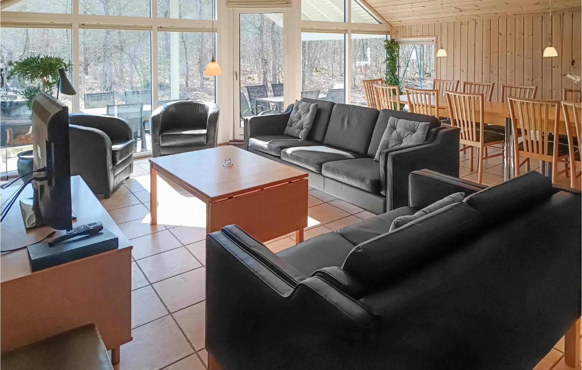 Beautiful Home In Koepingsvik With Kitchen Luaran gambar